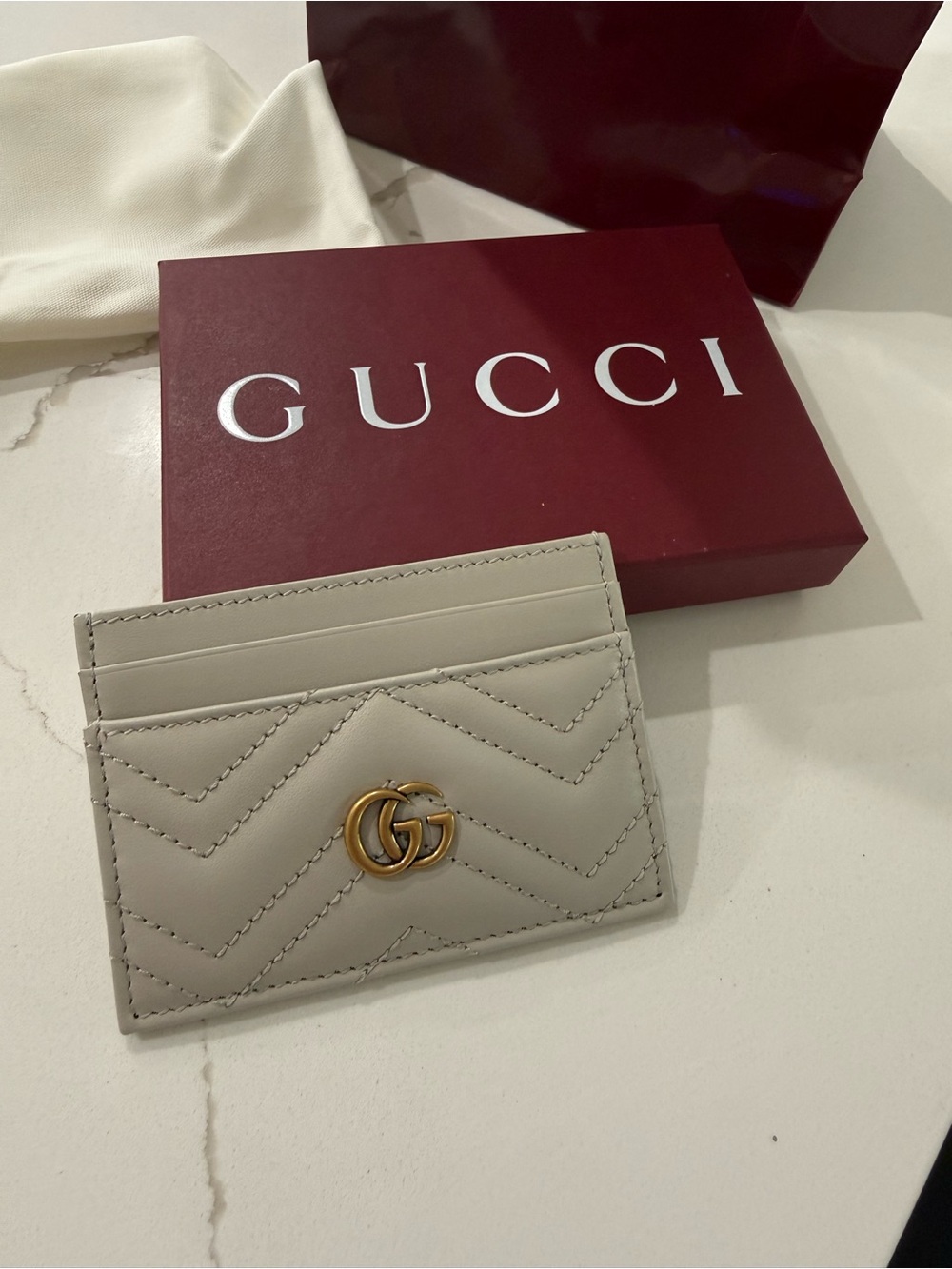 BNWT Gucci Women's GG Marmont card case